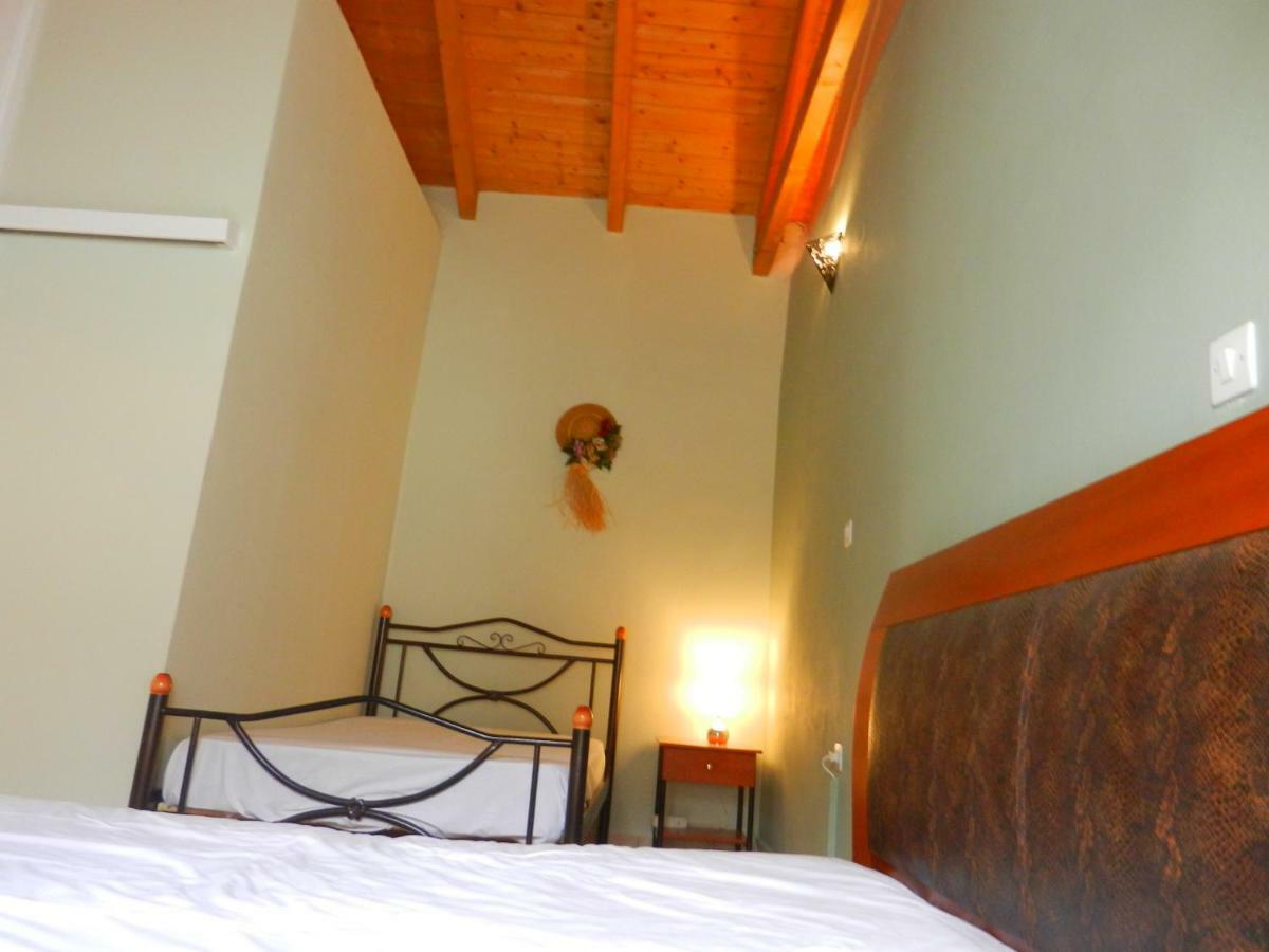 Thalia'S Stone House Villa Ipsilantis Buitenkant foto